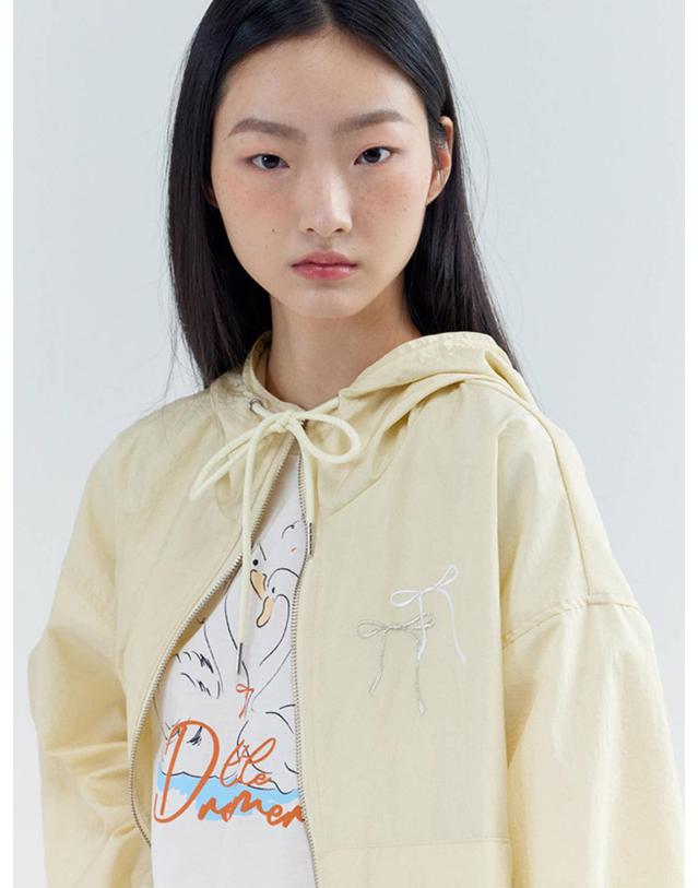 오프닝선샤인 Double Ribbon Nylon Wind breaker_Yellow 착용컷