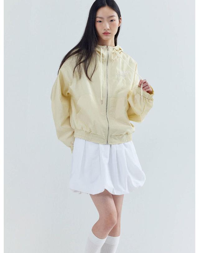 오프닝선샤인 Double Ribbon Nylon Wind breaker_Yellow 착용컷