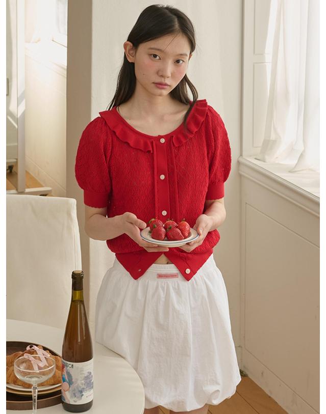 오프닝선샤인 Ruffle Collar Cropped Knit Cardigan_Red 착용컷