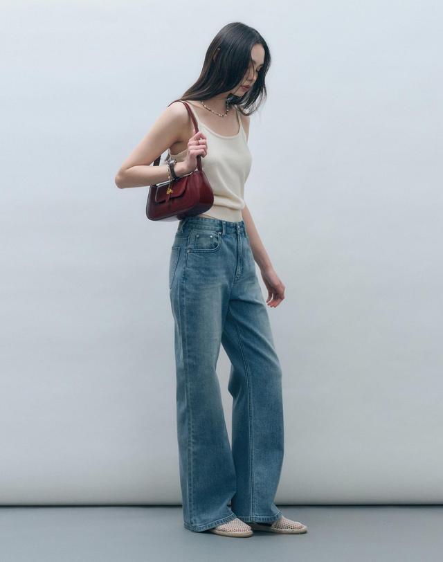 몽돌 [SET] 린넨 라운드넥 가디건 오트밀 MDCD043OATMEAL 착용컷