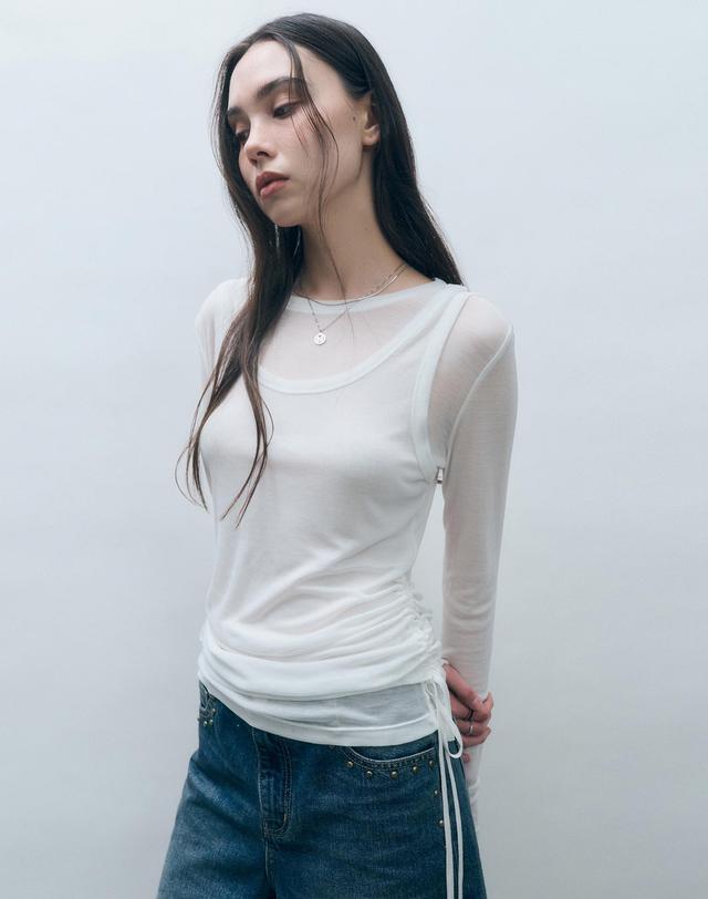 몽돌 [SET] 사이드 셔링 레이어드 티셔츠 화이트 MDTS067WHITE 착용컷