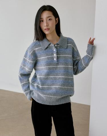 몽돌 [10/21 예약배송] 스트라이프 오버핏 카라 니트 탑 그레이 MDKT139GRAY