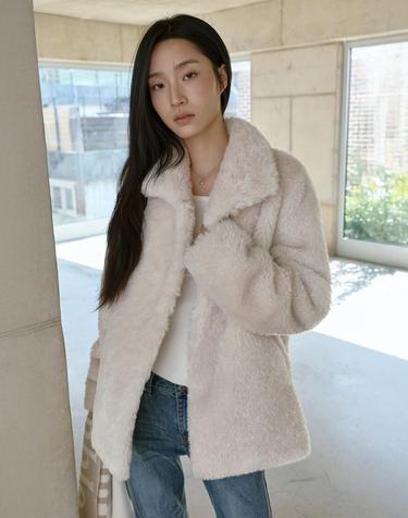 몽돌 카라 퍼 하프 자켓 아이보리 MDJK057IVORY