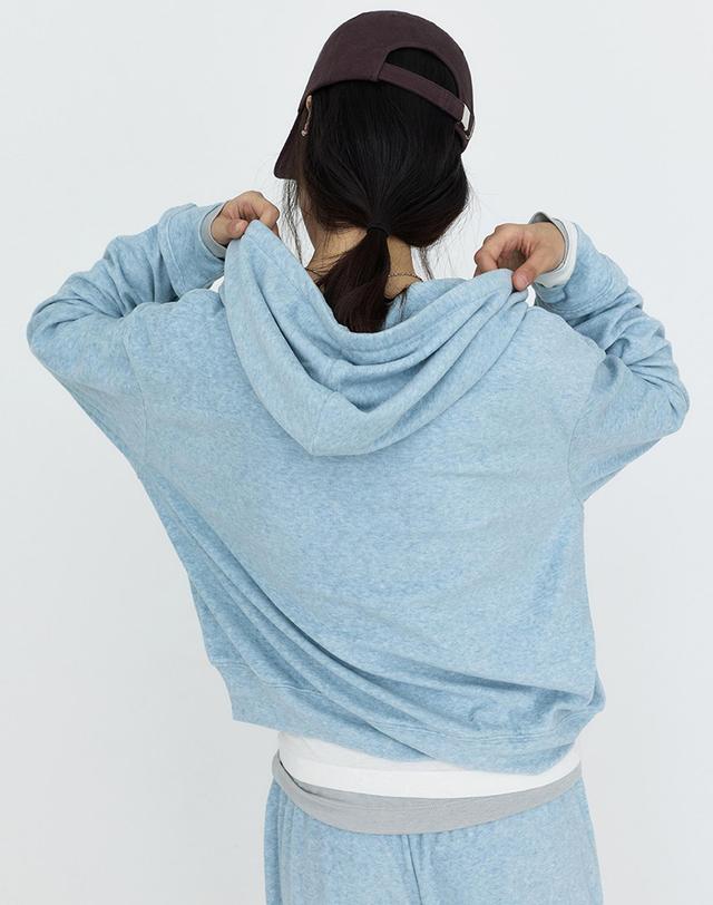 몽돌 소프트 에센셜 후드 집업 블루 MDTS104BLUE 착용컷
