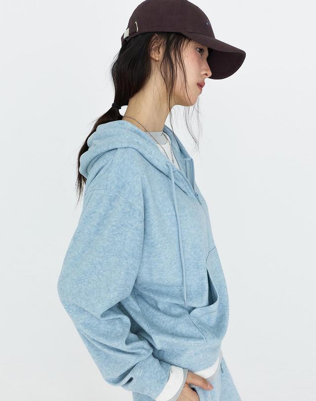 몽돌 소프트 에센셜 후드 집업 블루 MDTS104BLUE 착용컷