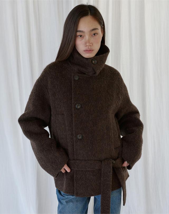 몽돌 울 알파카 핸드메이드 벨티드 숏 코트 브라운 MDCT020BROWN 착용컷