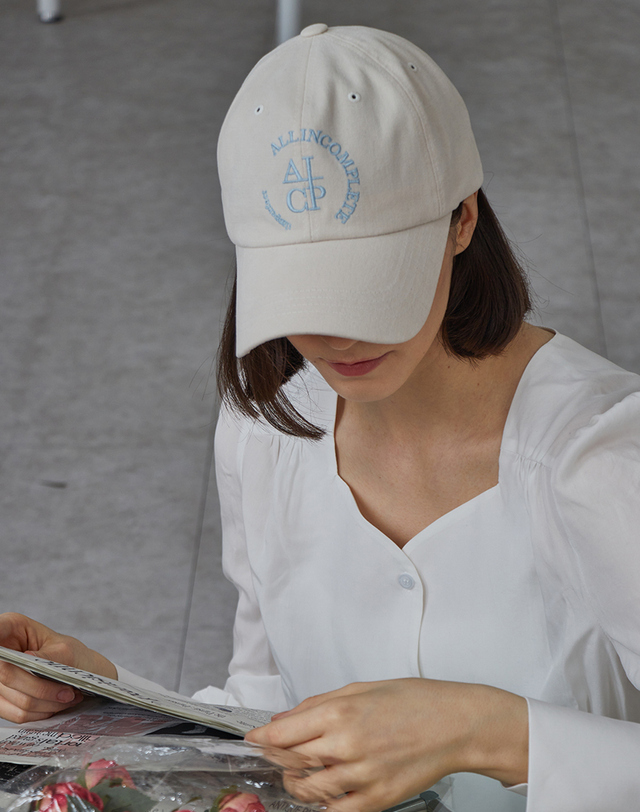 올인컴플리트 Round Logo Ball Cap - Basic Line (6 Colors) 착용컷