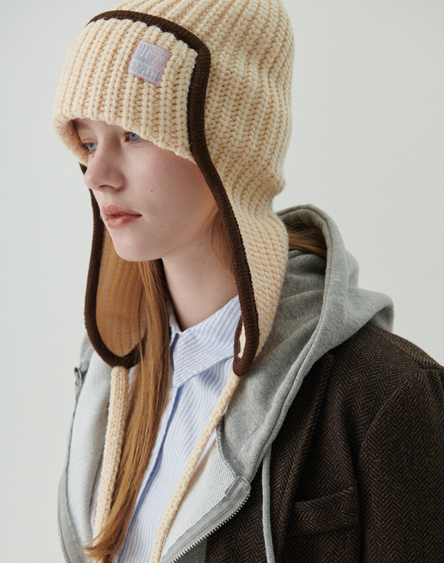 올인컴플리트 Edge Ear Flap Beanie (4 Colors) 착용컷