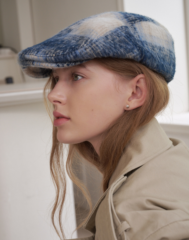 올인컴플리트 Tartan Check Hunting Cap (2 Colors) 착용컷