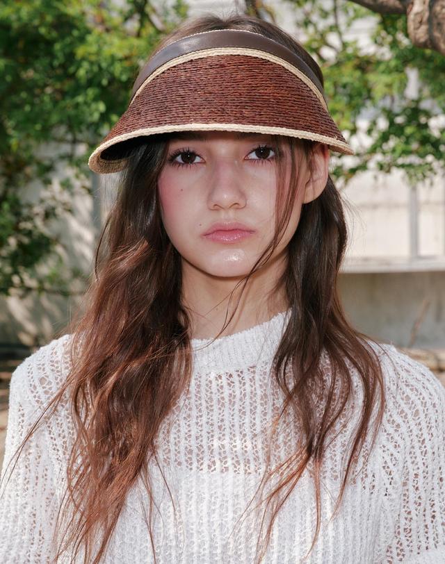 올인컴플리트 Diana Raphia Sun Visor (2 Colors) 착용컷