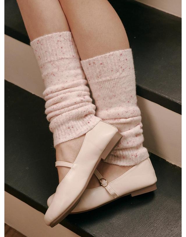 올인컴플리트 Dot Knit Leg Warmer (2 Colors) 착용컷