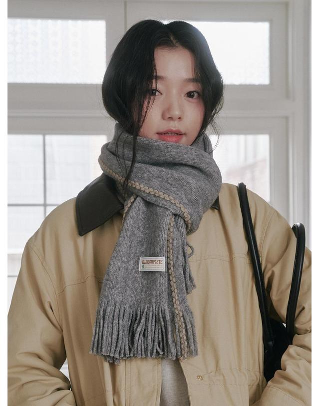 올인컴플리트 FootPrint Knit Muffler (3 Colors) 착용컷