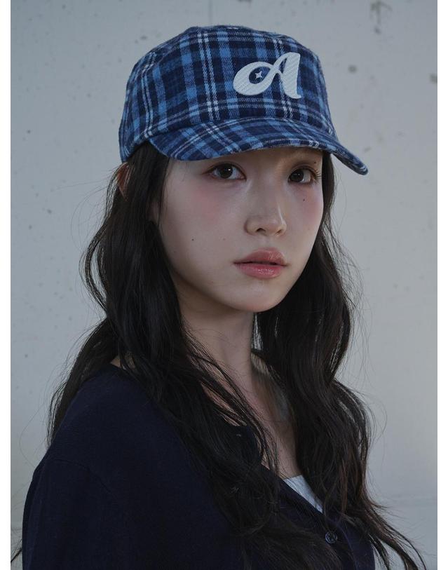 올인컴플리트 A Logo Check Pillbox Cap (2 Colors) 착용컷