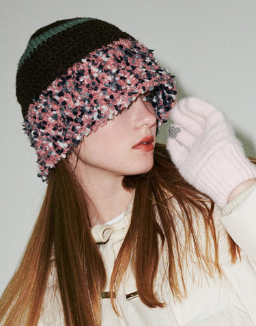 올인컴플리트 Fluffy Ring Crochet Hat (4 Colors)