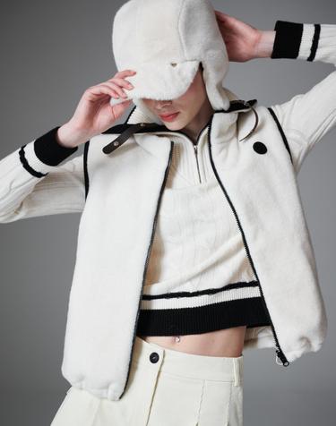 Boucle riversible Vest 부클 리버시블 베스트