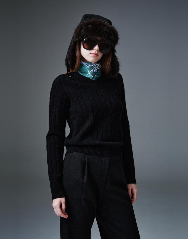크림골프 Alpaca Cable V-Neck Knit 알파카 케이블 브이넥 니트 착용컷