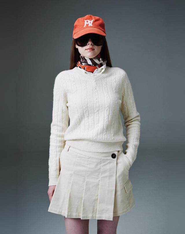 크림골프 Alpaca Cable V-Neck Knit 알파카 케이블 브이넥 니트 착용컷