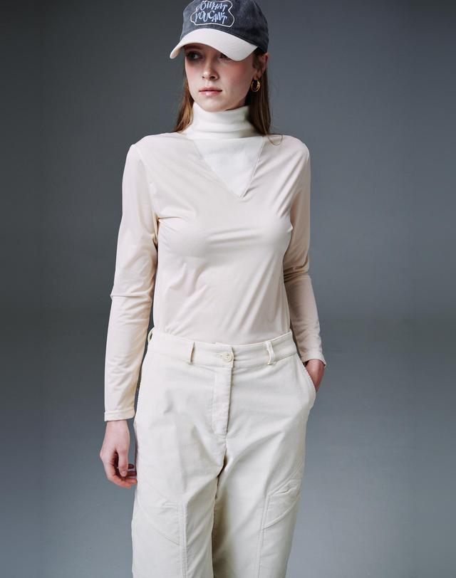 크림골프 Windproof V-Neck Layered Top 방풍 브이넥 레이어드 티 착용컷