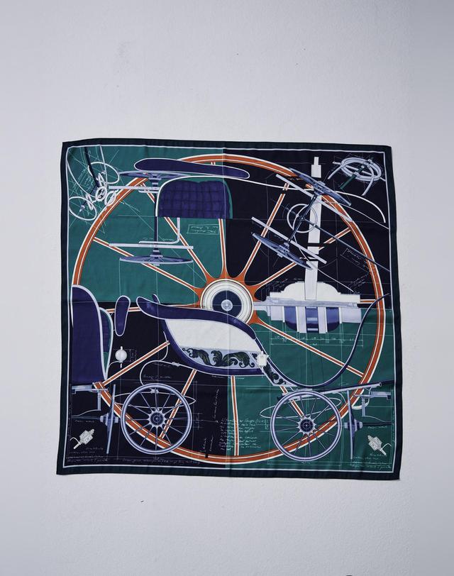 크림골프 Carriage Graphic Scarf 캐리지 그래픽 스카프 착용컷
