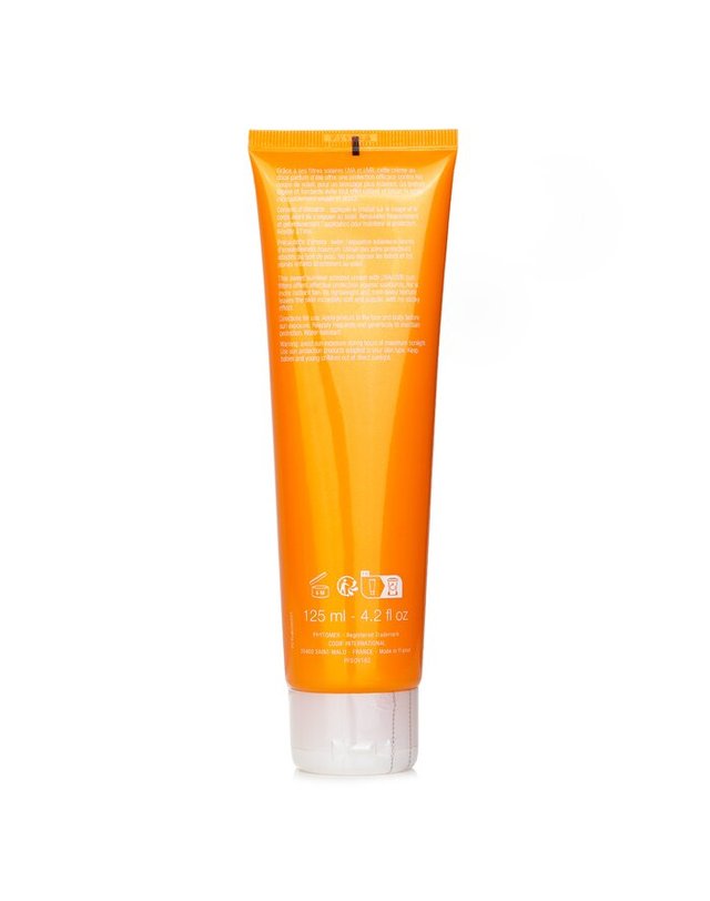 피토메르 피토메르 썬솔루션 SUN크림 SF 15 페이스와 바디용 125ml 착용컷
