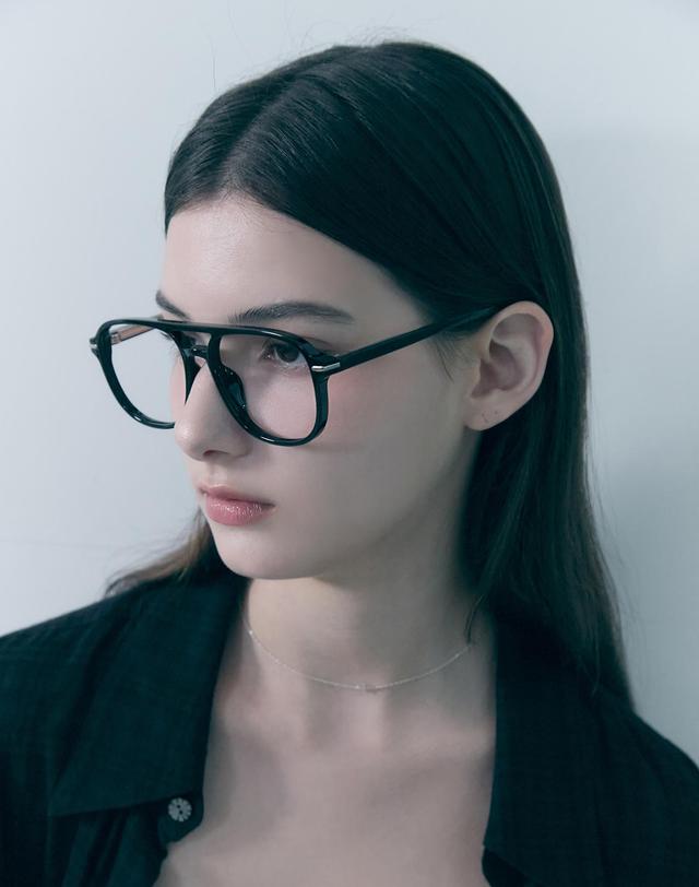 오아트 Rhys Glasses [BLACK] 착용컷