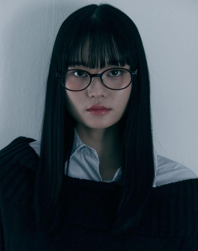 오아트 Rune Glasses [BROWN] 착용컷