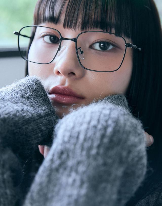 오아트 Vesper Glasses [BLACK·블루라이트 차단] 착용컷