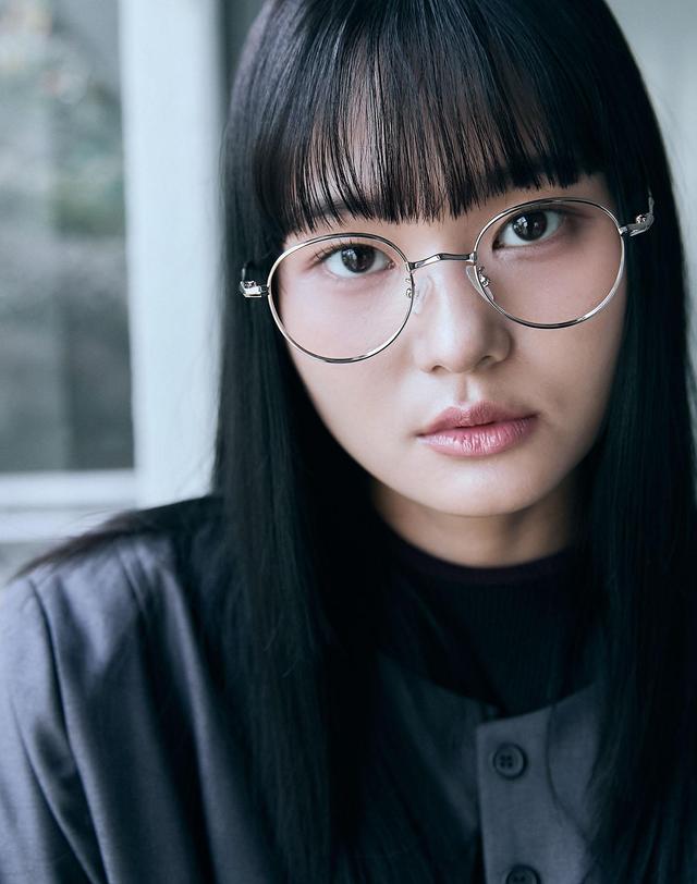 오아트 Solen Glasses [GOLD·블루라이트 차단] 착용컷