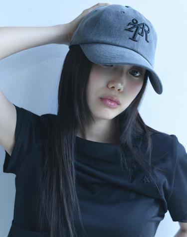 Signature Typo Cap [DARK GRAY]