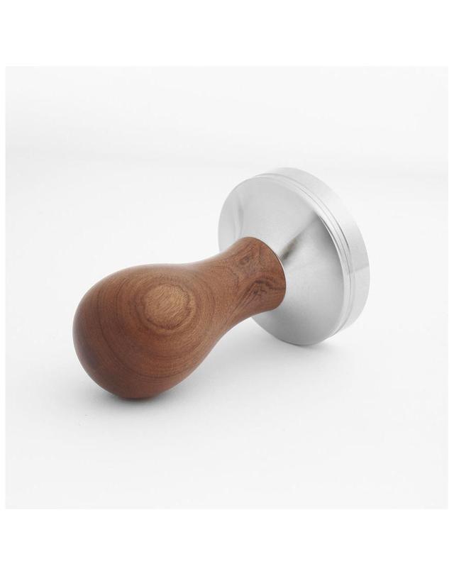 비투비월드 바리스타 우드 스텐 탬퍼(58mm) 카페 에스프레소탬퍼 착용컷