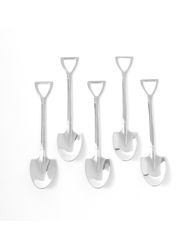 비투비월드 와우카페 삽모양 티스푼 5p 스텐 홈카페 디저트스푼 착용컷