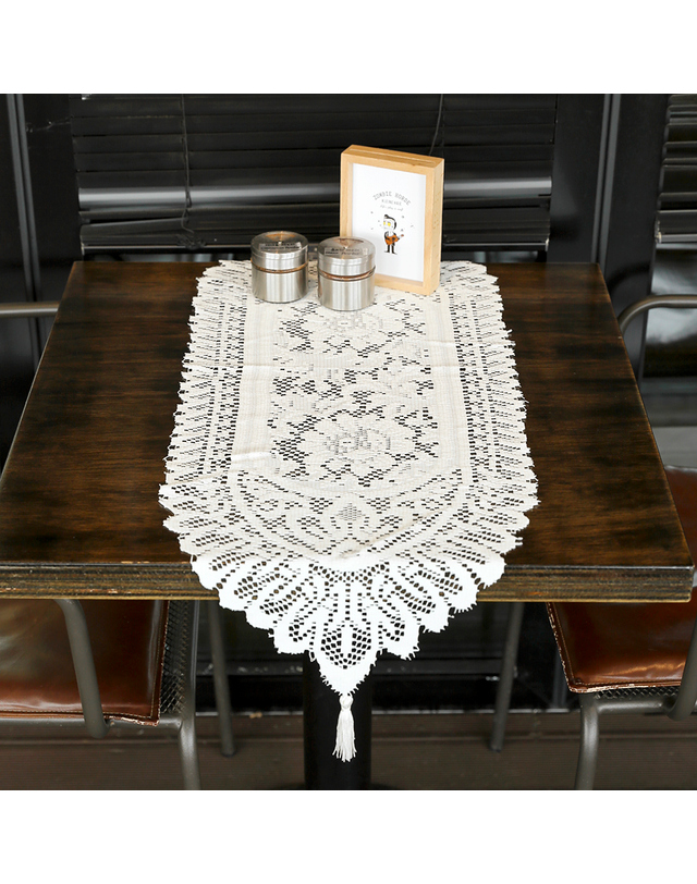 비투비월드 프렌치 레이스 테이블러너(33x91)/식탁매트 식탁 러너 착용컷