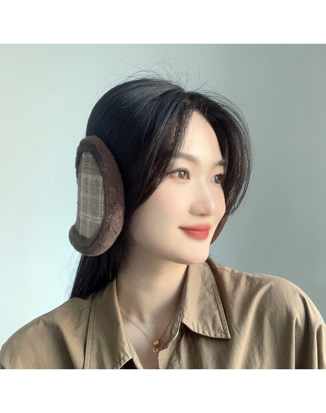 비투비월드 체크패턴 방한 귀마개 보온귀마개 겨울귀덮개 착용컷