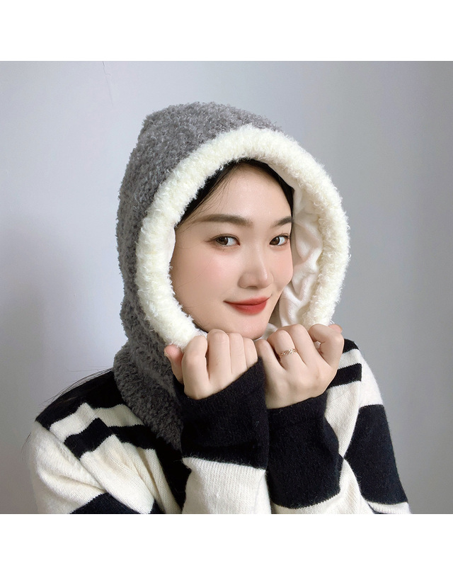 비투비월드 뽀글이 후드 넥워머 착용컷