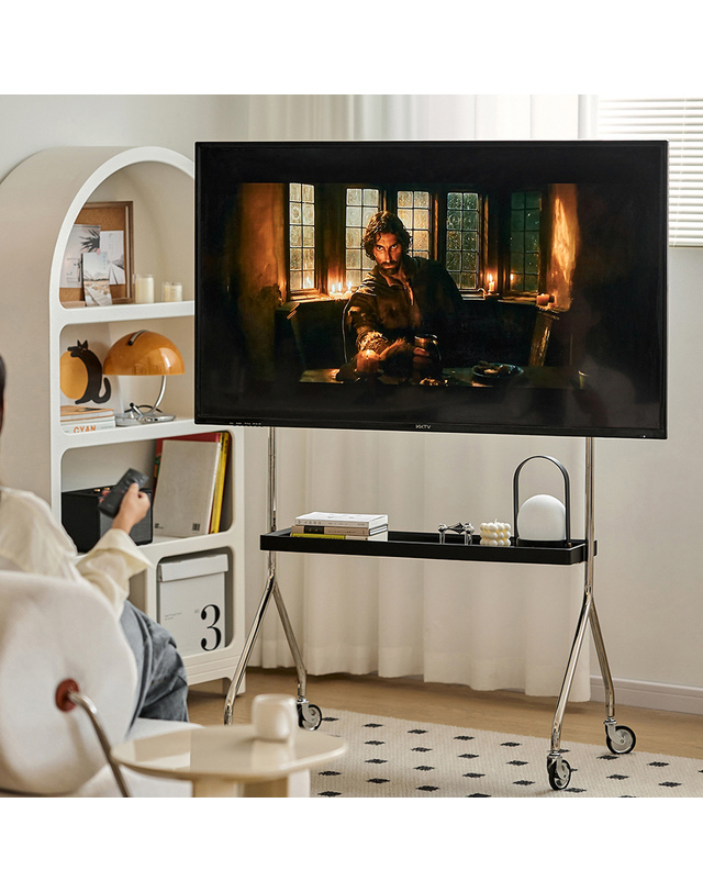 비투비월드 이동식 TV거치대(43-70인치) 착용컷
