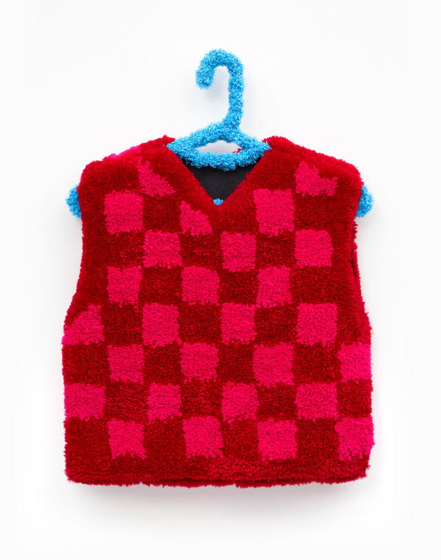 서수현 Tufted Vest 착용컷