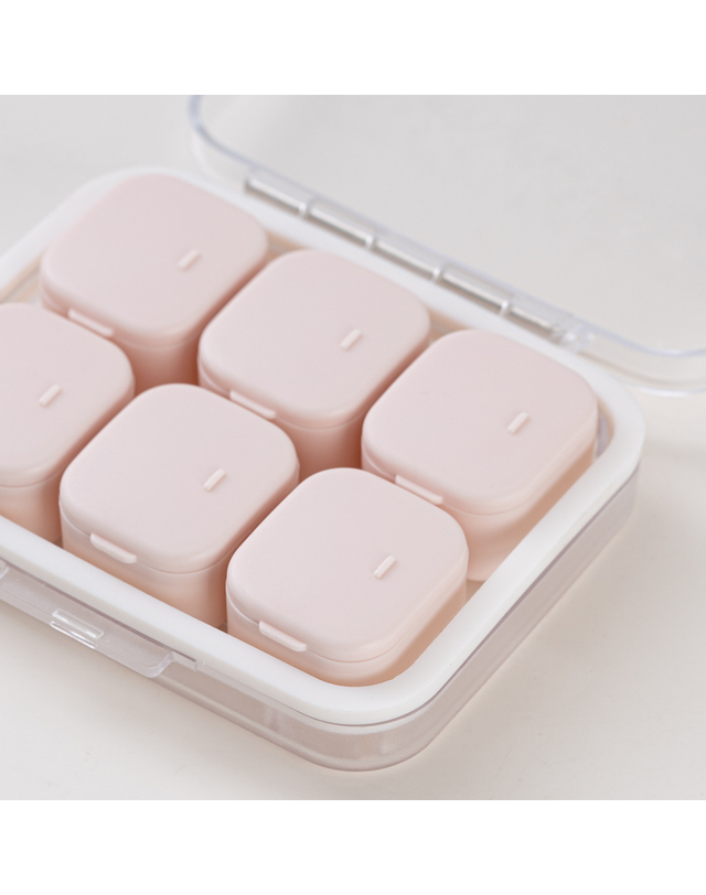 로메이키친 롬에이 벨큐 알약 케이스 10칸 4컬러 모듈 분리형 휴대용 영양제 보관함 착용컷