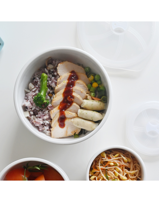 로메이키친 정품 마시피렌체 리니아 밀폐 전자레인지 반찬통 대 착용컷