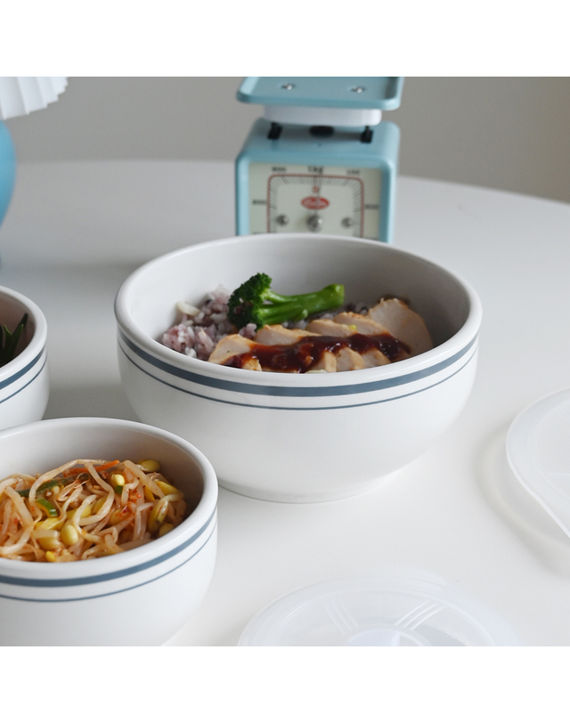 로메이키친 정품 마시피렌체 리니아 밀폐 전자레인지 반찬통 대 착용컷