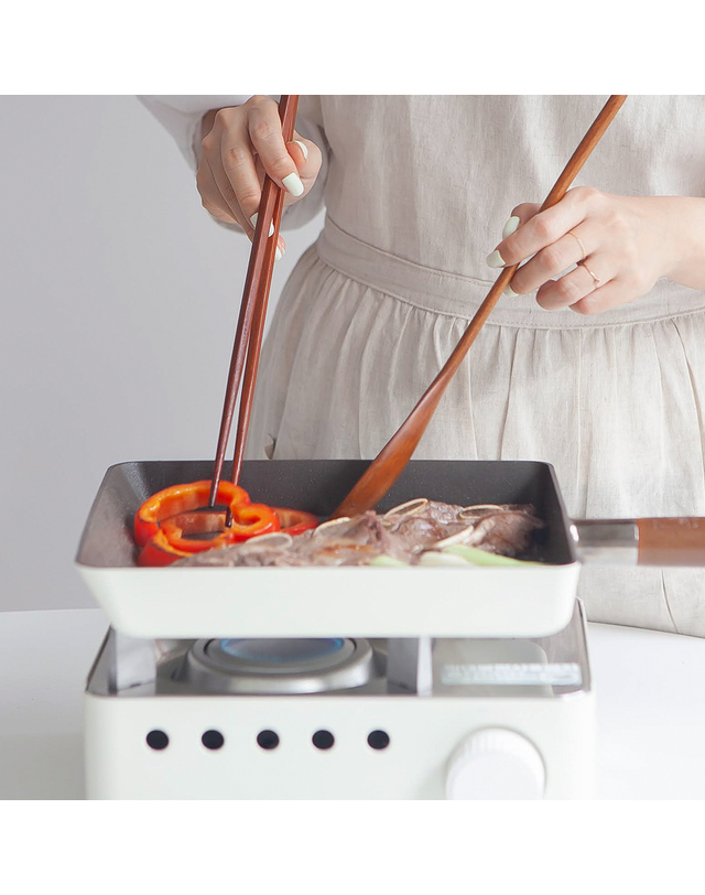 로메이키친 모던 크리미 인덕션 프라이팬 24cm 와이드 계란말이팬 궁중팬 뚜껑 착용컷