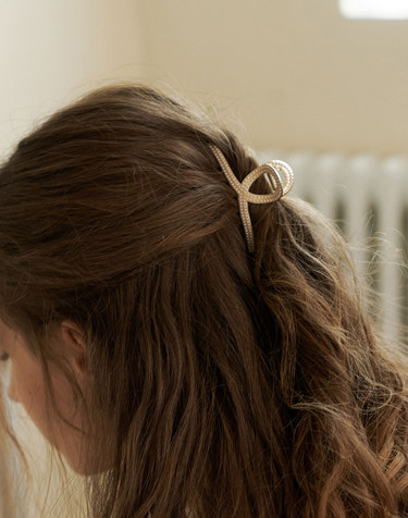 minimal twist pearl line hair clip HC014