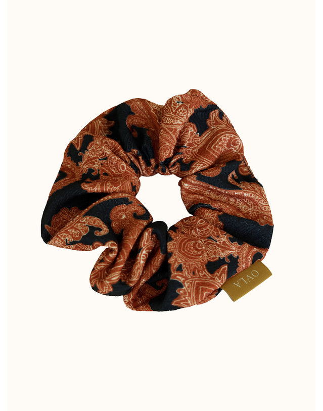 오블라 Red jacquard Scrunchie HS001 착용컷
