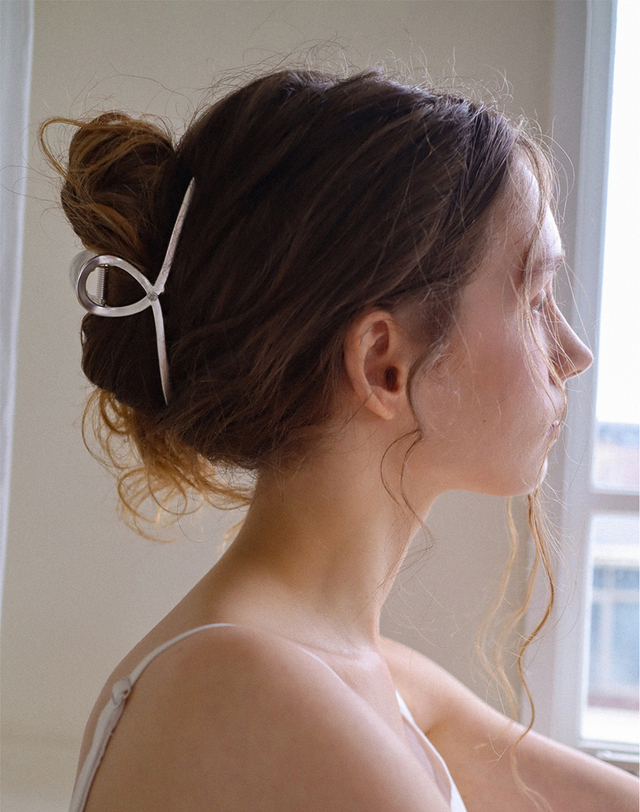 오블라 matte solid twist hair clip_colors HC016 착용컷