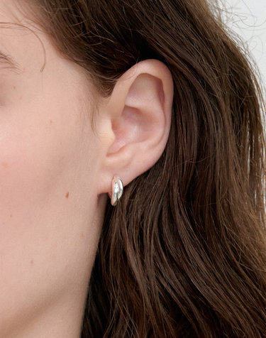 TWO LINE TWIST EARRING_2COLOR JE044