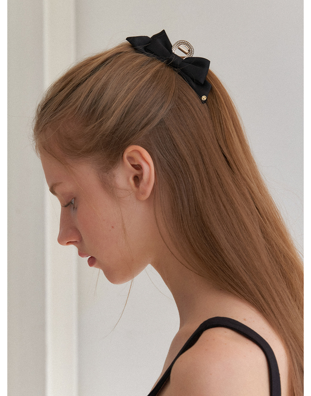 오블라 ELEGANTE ribbon hair clip_S HC041 착용컷
