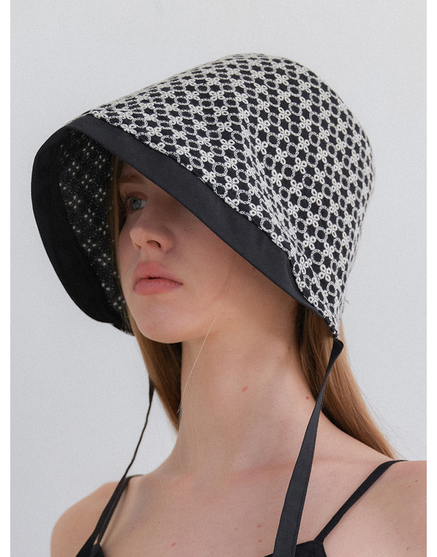 오블라 flower patterned bonnet_2color HA016 착용컷