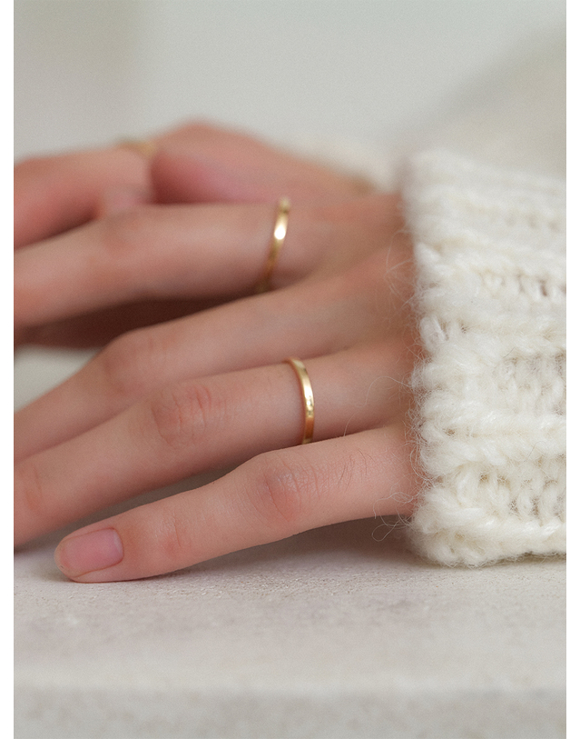 오블라 SLIM MELTING RING SET (2PCS) JR005 착용컷