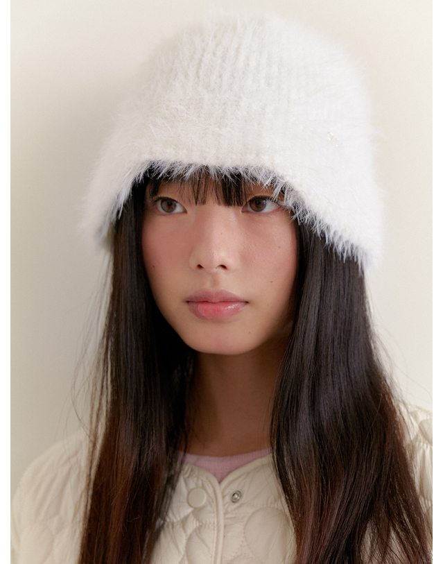 오블라 FEATHER CLASSIC BUCKET HAT_2COLOR HA036 착용컷