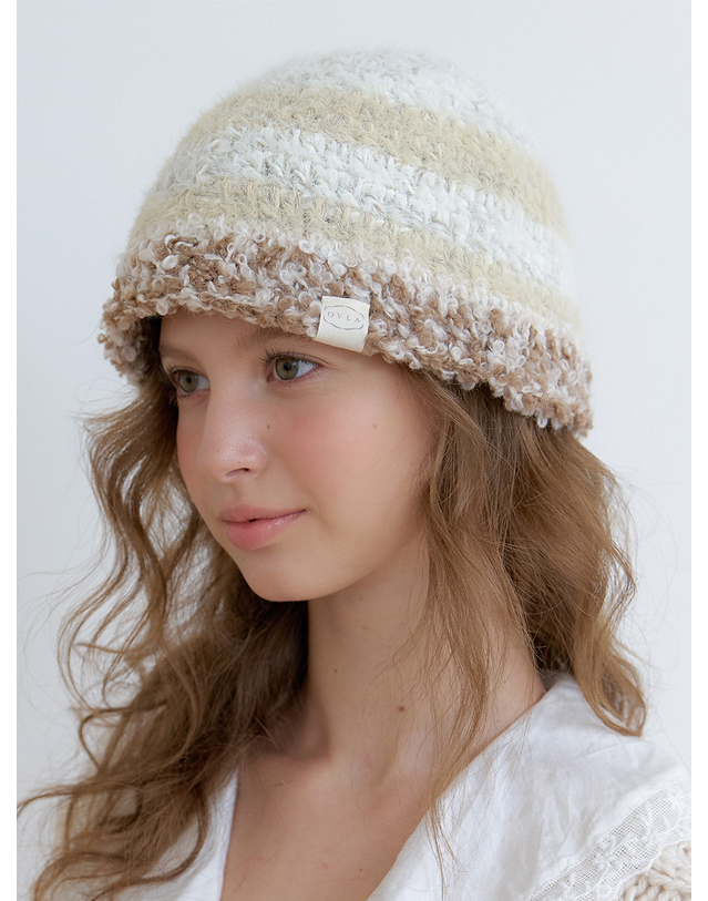 오블라 (X조은정) (+플라워브로치) COLOR LAYERED BUCKET HAT_BEIGE HA063 착용컷