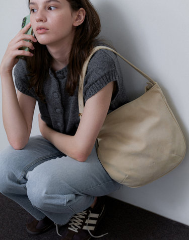 Half moon suede bag 2color BG006